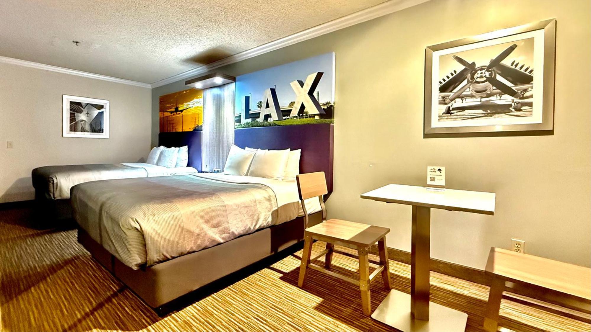 Quality & Angeles Airport - Lax Inglewood