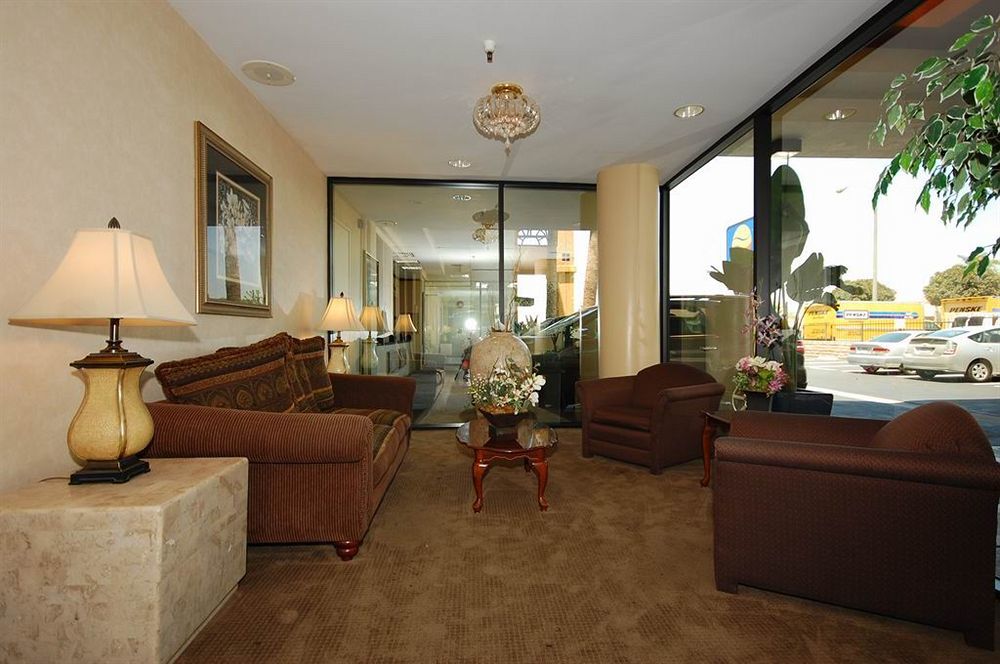 Quality & Angeles Airport - Lax Inglewood